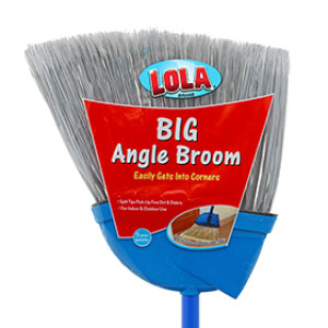 LOLA 102 BIG ANGLE BROOM WITH FLAGGED TIPS 48" COATED STEEL HANDLE
