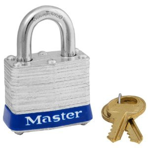 MASTER LOCK 3D LAMINATED PADLOCK 1-9/16" WIDE AND 3/4" SHACKLE