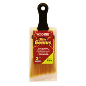 WOOSTER Q3222-2 LITTLE GENIUS SHORT HANDLE ANGLE PAINT BRUSH